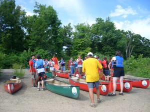 Volunteers for Louisville Zoo Canoeing