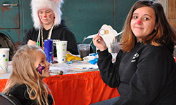 Face painting at Louisville Zoo
