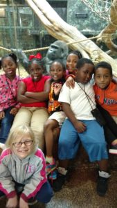 maupin students in front of gorilla